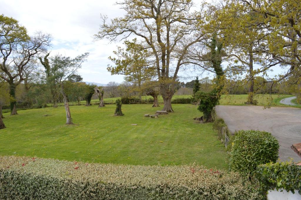 Bed and Breakfast La Ferme Ostalapia Ahetze Esterno foto